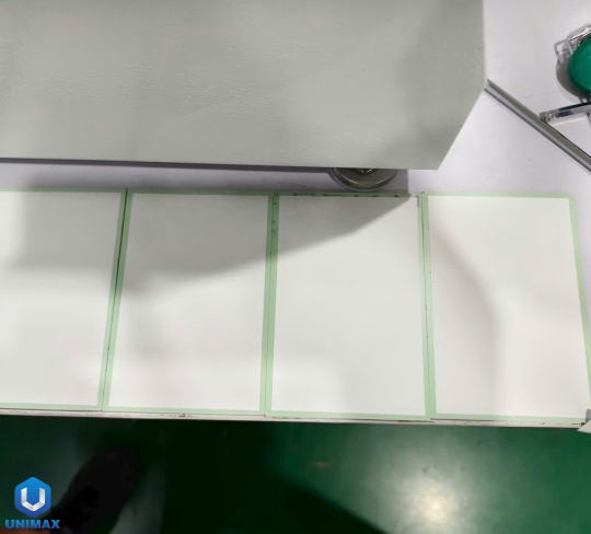 Máy Dán Nhãn Mặt Phẳng Tự Động UNIMAX - Độ Chính Xác 0.5mm