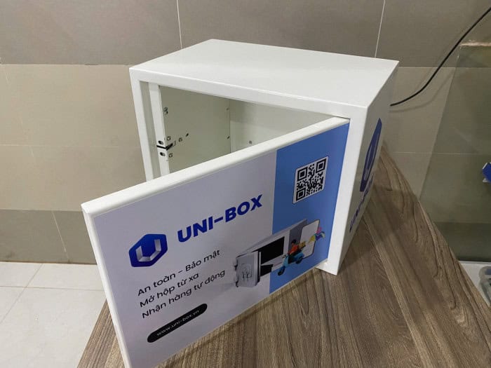 Tủ gửi đồ thông minh Unibox